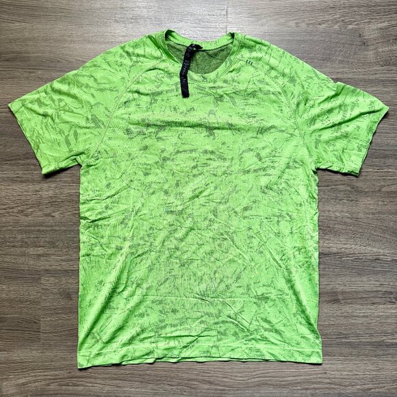 *NWOT Lululemon Men's Metal Vent Tech Short Sleeve Shirt 2.0 - Green - Picture 2 of 7